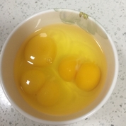 계란이 이상해요 ㅠㅠ